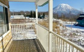 Yotei Townhouse - 2 Bedrooms With Covered Bbq Deck